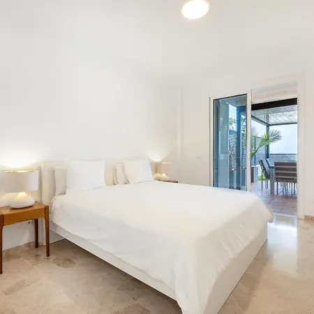 Apartment Little - Private Pool Puerto de Santiago (Tenerife)