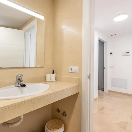 Little - Private Pool