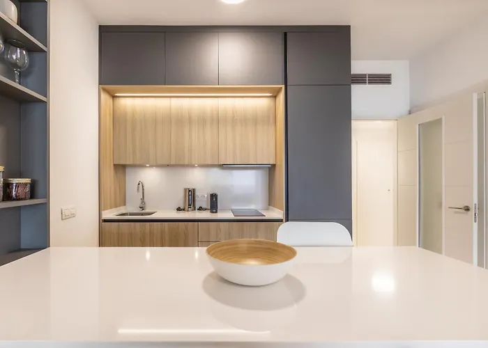 Little - Private Pool Apartman